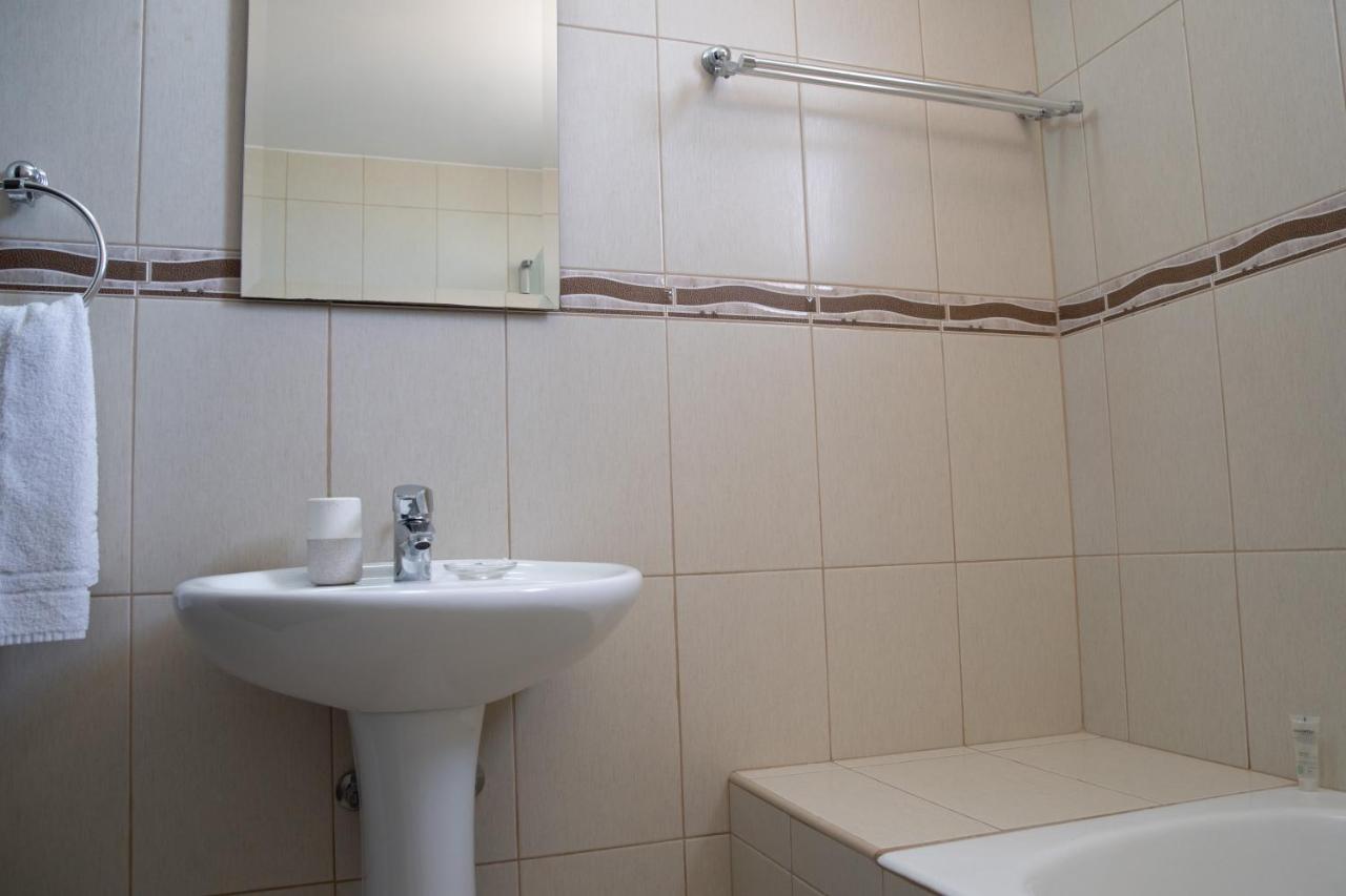 Fig Tree Villa Ekaterina 3 Bdrm Protaras Exterior photo
